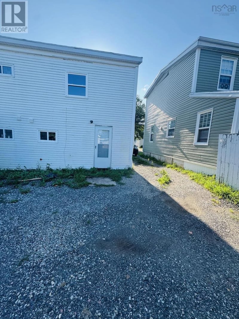 266 Lingan Road, Whitney Pier, Nova Scotia, B1N1W1, Whitney Pier, Nova Scotia — photo 1 of 5