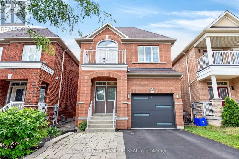 95 White Beach Crescent, Vaughan (Patterson), Ontario, L6A0R2, Vaughan (Patterson), Ontario — photo 1 of 5