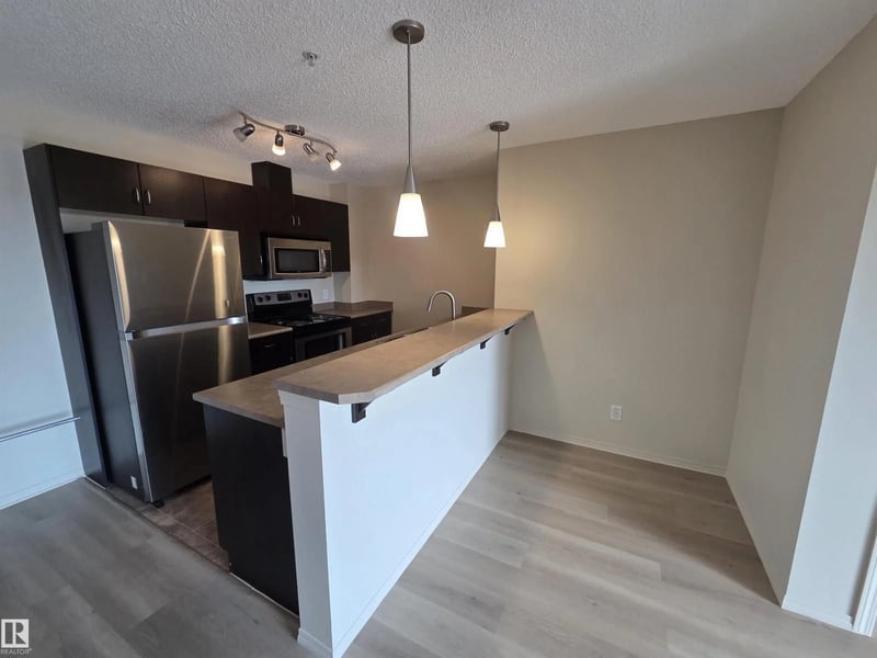 #223 1180 HYNDMAN RD NW, Edmonton, Alberta, T5A0P8, Edmonton, Alberta — photo 1 of 5