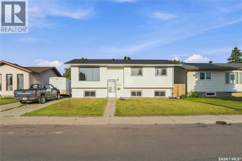 1530 Latrace ROAD, Saskatoon, Saskatchewan, S7L6M2, Saskatoon, Saskatchewan — photo 1 of 5