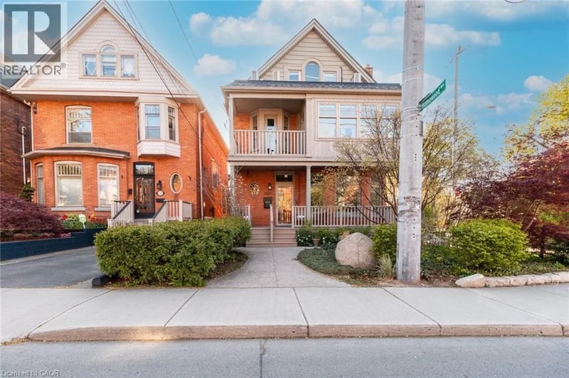 #2 326 LOCKE Street South, Hamilton, Ontario, L8P4C6, Hamilton, Ontario — photo 1 of 5