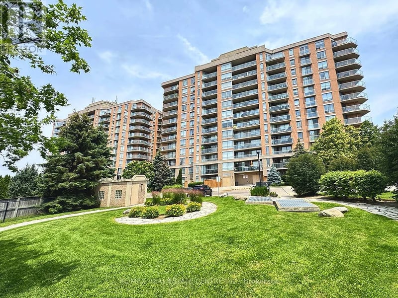 #302 1140 parkwest Place, Mississauga (Lakeview), Ontario, L5E3K9, Mississauga (Lakeview), Ontario — photo 1 of 5