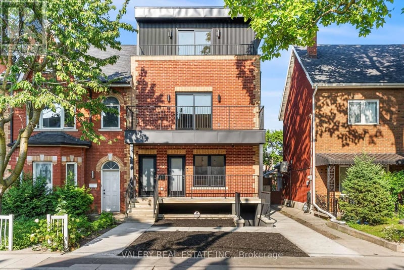 #Main 131 Dovercourt Road, Toronto (Trinity-Bellwoods), Ontario, M6J3C5, Toronto (Trinity-Bellwoods), Ontario — photo 1 of 5
