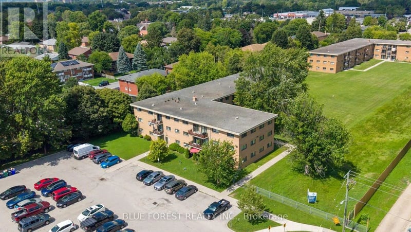 #112 1830 Dumont Street, London East (East H), Ontario, N5W2S1, London East (East H), Ontario — photo 1 of 5