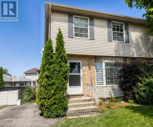 111 Manor Road, St. Thomas, Ontario, N5R5Z9, St. Thomas, Ontario — photo 1 of 5