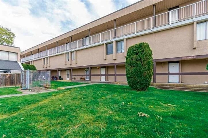 #35 17706 60 Avenue, Surrey, British Columbia, V3S1V2, Surrey, British Columbia — photo 1 of 5