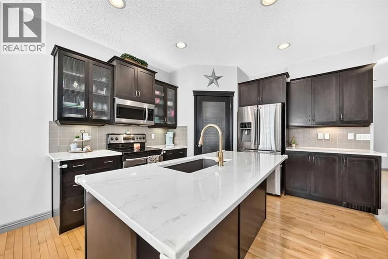 59 Prestwick Street Southeast, Calgary, Alberta, T2Z4S5, Calgary, Alberta — photo 1 of 5