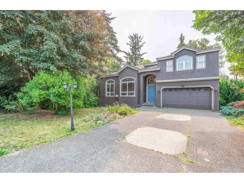 14036 90 Avenue, Surrey, British Columbia, V3V7Z6, Surrey, British Columbia — photo 1 of 5