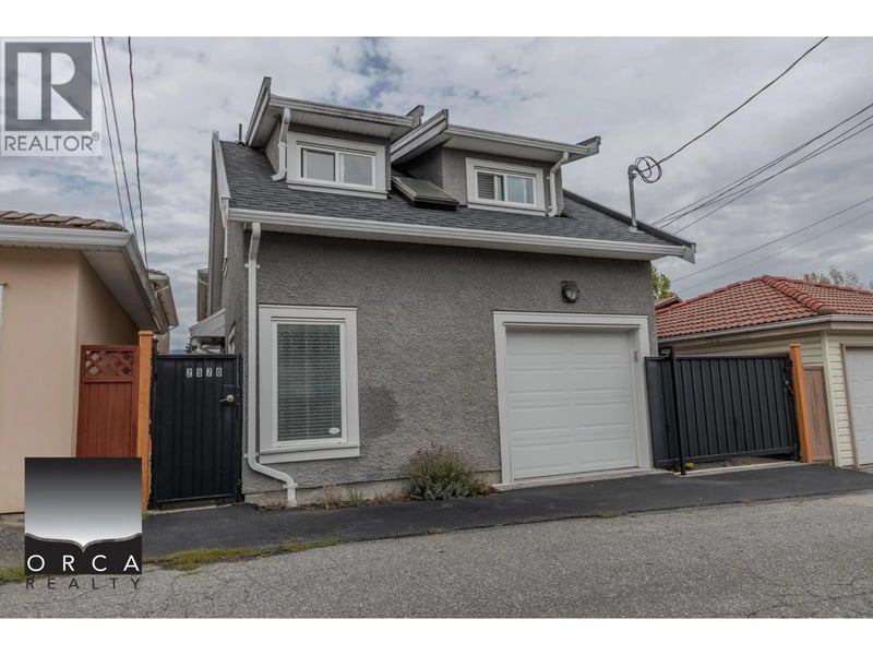 2570 E 2ND Avenue, Vancouver, British Columbia, V5M1C6, Vancouver, British Columbia — photo 1 of 5