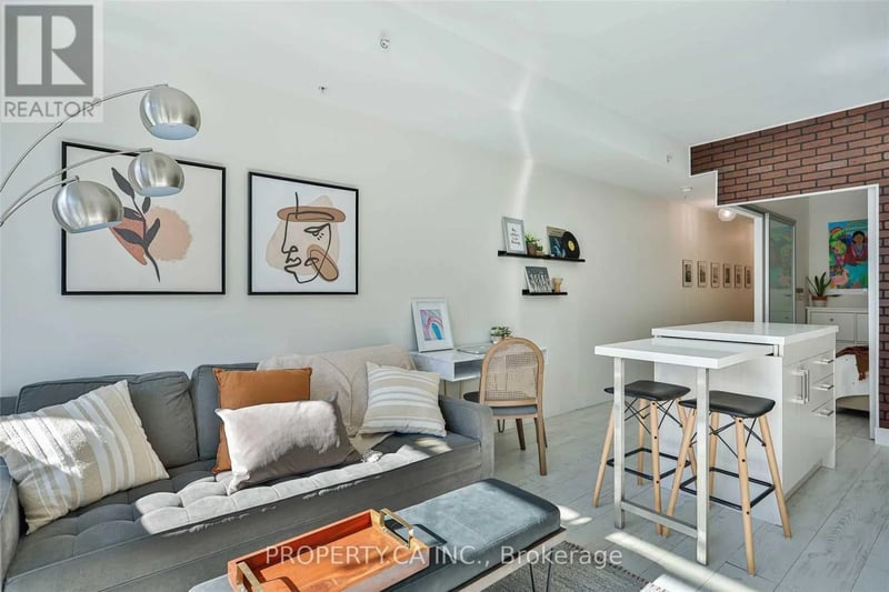 #401 39 Sherbourne Street, Toronto (Waterfront Communities), Ontario, M5A0L8, Toronto (Waterfront Communities), Ontario — photo 1 of 5