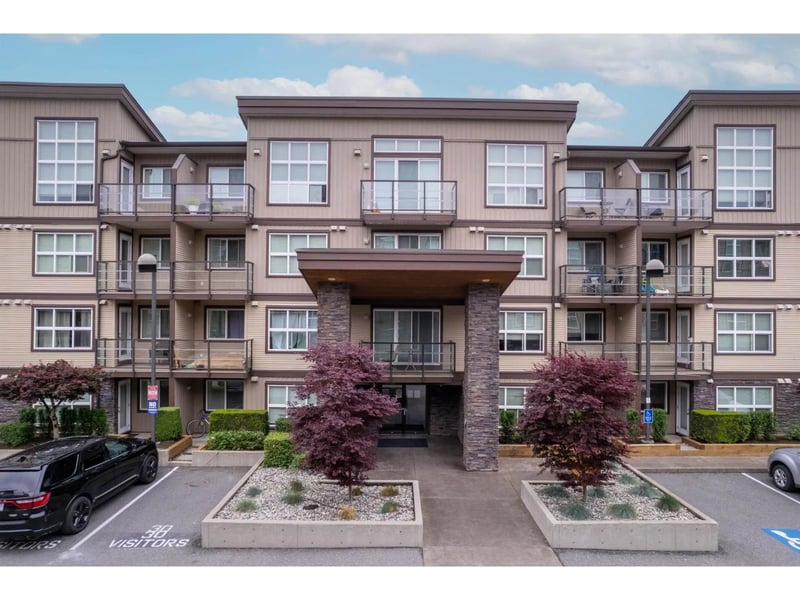 #302 30525 CARDINAL Avenue, Abbotsford, British Columbia, V2T0A8, Abbotsford, British Columbia — photo 1 of 5