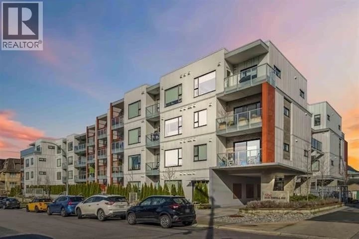 109, 2345 RINDALL Avenue, Port Coquitlam, British Columbia, V3C0T1, Port Coquitlam, British Columbia — photo 1 of 5