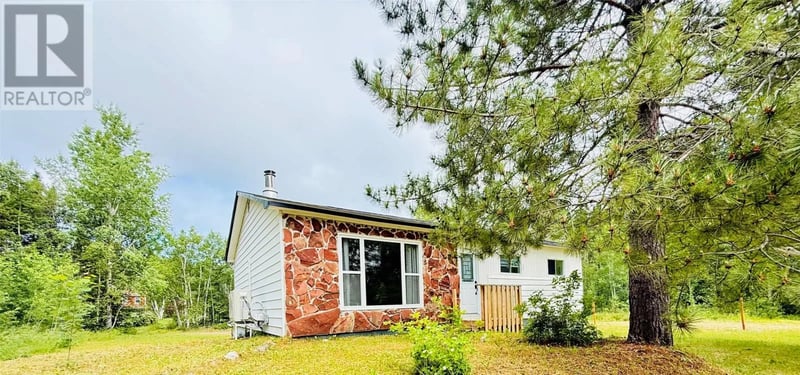 5 Burnt Berry Farm Road, Springdale, Newfoundland & Labrador, A0J1T0, Springdale, Newfoundland & Labrador — photo 1 of 5