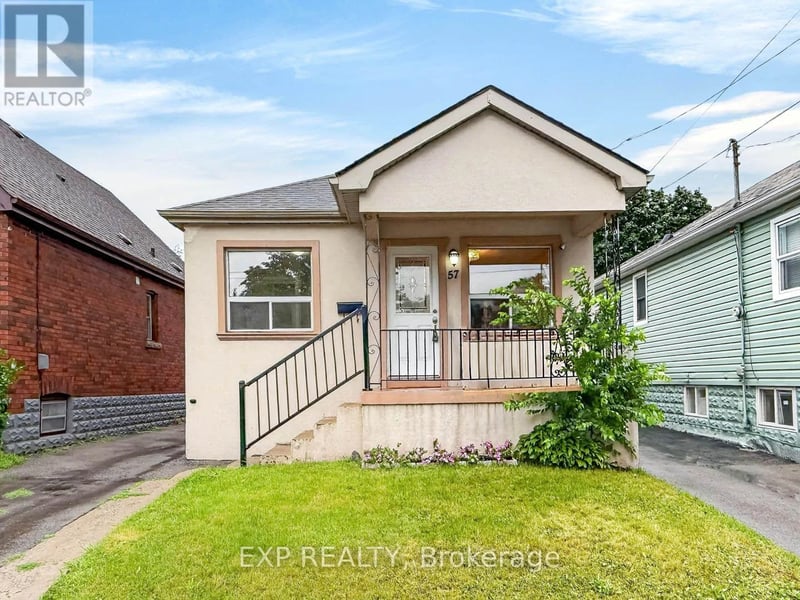 57 Weir Street South, Hamilton (Bartonville), Ontario, L8K3A3, Hamilton (Bartonville), Ontario — photo 1 of 5