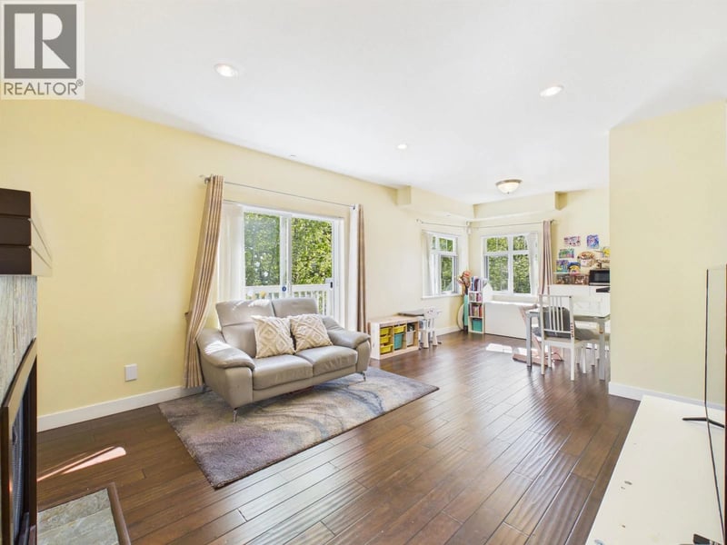 #141 7388 MACPHERSON Avenue, Burnaby, British Columbia, V5J0A1, Burnaby, British Columbia — photo 1 of 5