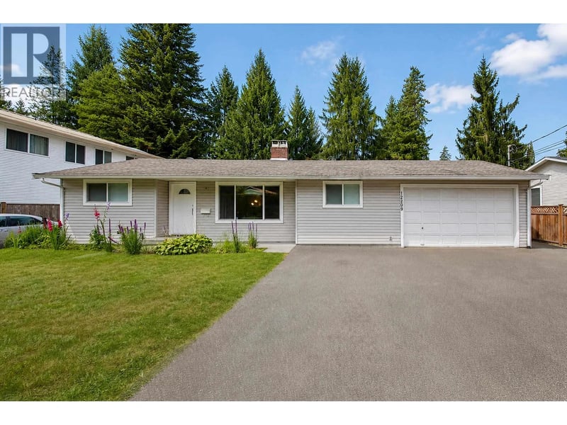 12209 SKILLEN Street, Maple Ridge, British Columbia, V2X4X4, Maple Ridge, British Columbia — photo 1 of 5