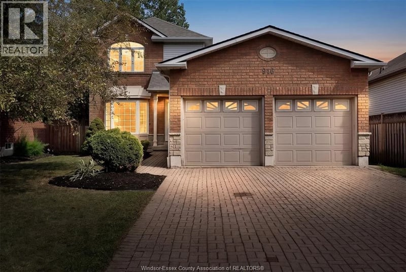 916 Lemonwood, Windsor, Ontario, N9G2R6, Windsor, Ontario — photo 1 of 5
