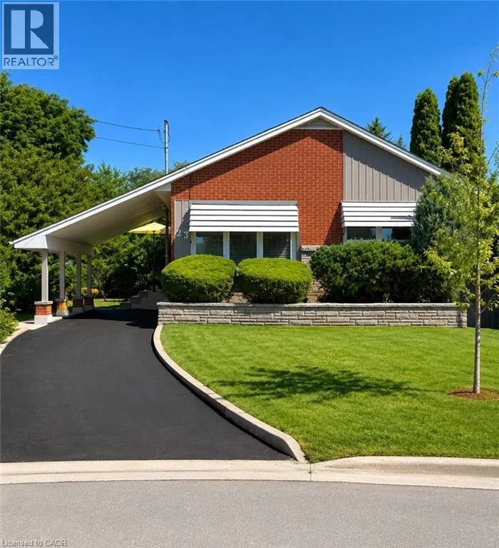 23 PERCY Court, Hamilton, Ontario, L8T1W7, Hamilton, Ontario — photo 1 of 5
