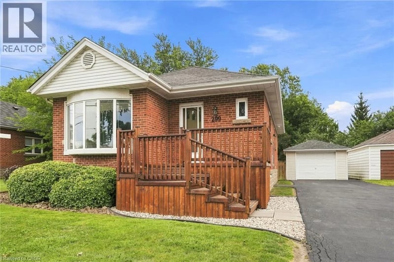 299 WEST 5TH Street, Hamilton, Ontario, L9C3P2, Hamilton, Ontario — photo 1 of 5