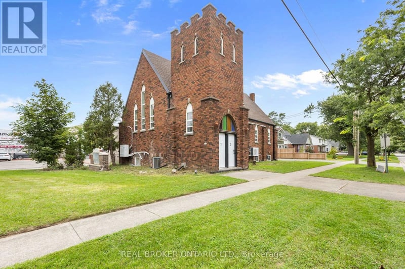 #3 120 Thorold Road, Welland (N. Welland), Ontario, L3C3V3, Welland (N. Welland), Ontario — photo 1 of 5