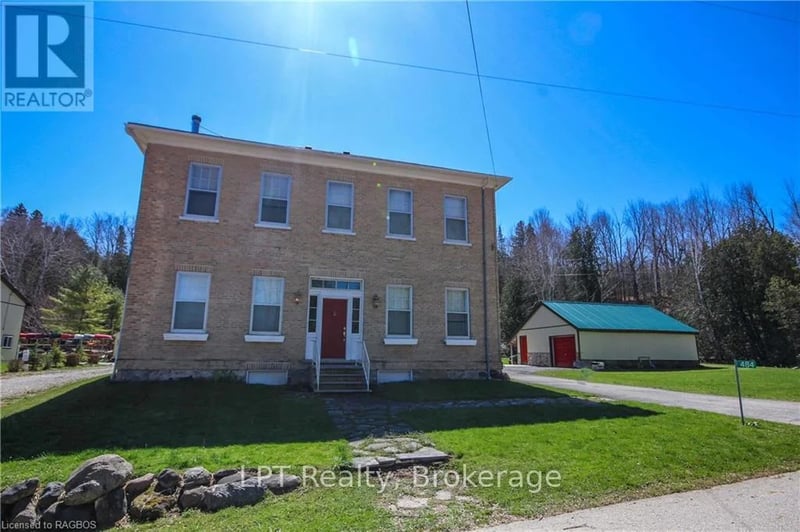 484 Carlisle Street, Saugeen Shores, Ontario, N0H2L0, Saugeen Shores, Ontario — photo 1 of 5