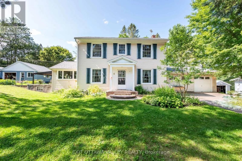 4 MacDonald Street, Deep River, Ontario, K0J1P0, Deep River, Ontario — photo 1 of 5
