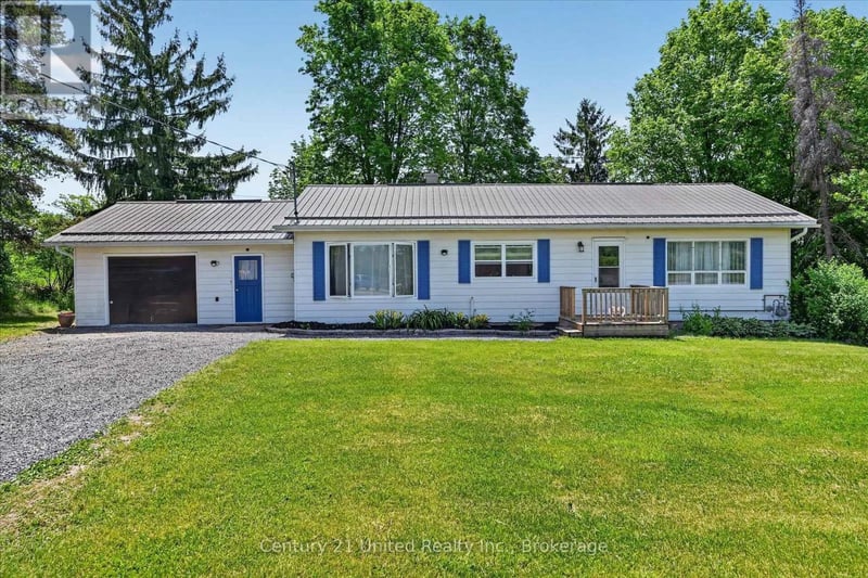 323 St Lawrence Street West, Centre Hastings, Ontario, K0K2K0, Centre Hastings, Ontario — photo 1 of 5