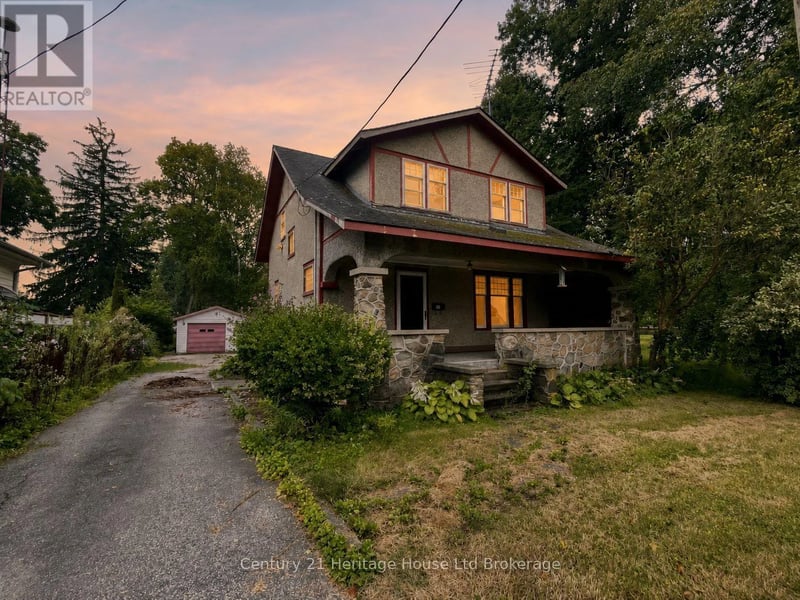 11 Adams Street, Norfolk (Courtland), Ontario, N0J1E0, Norfolk (Courtland), Ontario — photo 1 of 5