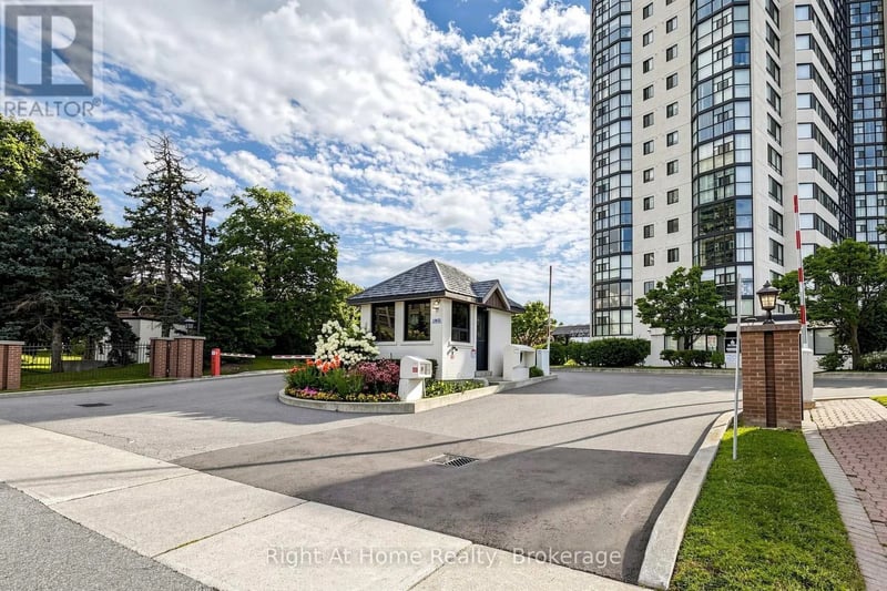 #1509 1360 Rathburn Road East, Mississauga (Rathwood), Ontario, L4W4H4, Mississauga (Rathwood), Ontario — photo 1 of 5