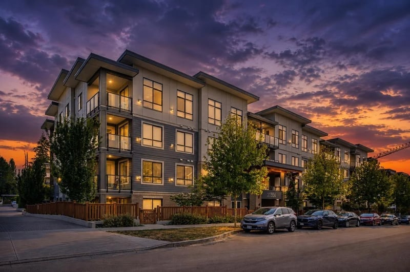 #402 20356 72B Avenue, Langley, British Columbia, V2Y4J9, Langley, British Columbia — photo 1 of 5