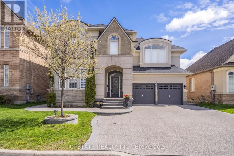 19 Eaglesprings Crescent, Brampton (Bram East), Ontario, L6P2V8, Brampton (Bram East), Ontario — photo 1 of 5