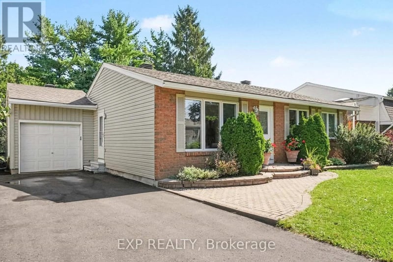 1347 Metz Crescent, Ottawa, Ontario, K1K3Z6, Ottawa, Ontario — photo 1 of 5