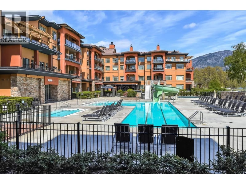 #312 15 Park Place, Osoyoos, British Columbia, V0H1V0, Osoyoos, British Columbia — photo 1 of 5