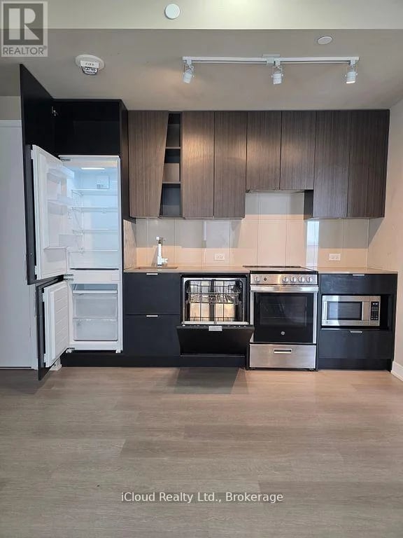 #3601 3883 Quartz Road, Mississauga (City Centre), Ontario, L5B0M4, Mississauga (City Centre), Ontario — photo 1 of 5
