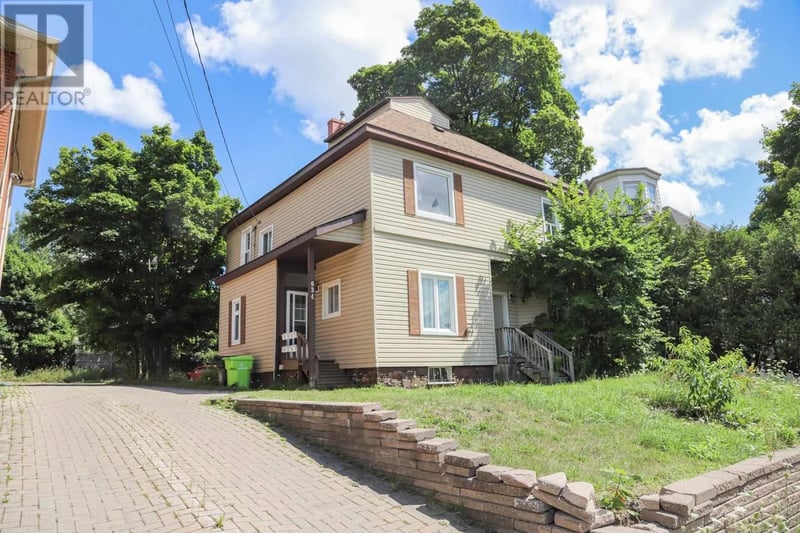 634 Wellington ST, Sault Ste. Marie, Ontario, P6A2M5, Sault Ste. Marie, Ontario — photo 1 of 5