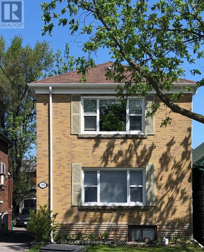#Main 394 Whitmore Avenue, Toronto (Briar Hill-Belgravia), Ontario, M6E2N4, Toronto (Briar Hill-Belgravia), Ontario — photo 1 of 5