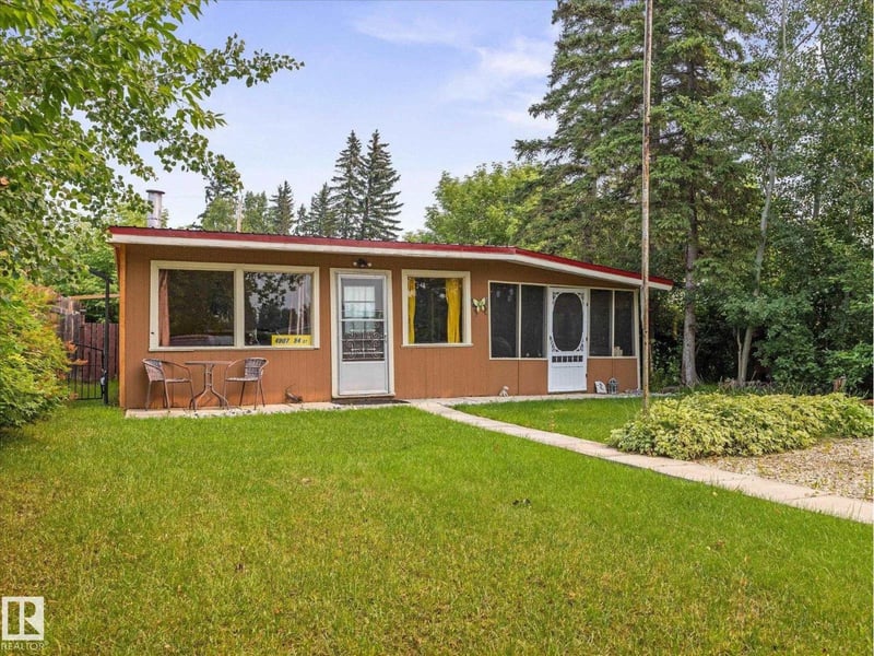 4907 54 ST, Rural Lac Ste. Anne County, Alberta, T0E0A0, Rural Lac Ste. Anne County, Alberta — photo 1 of 5