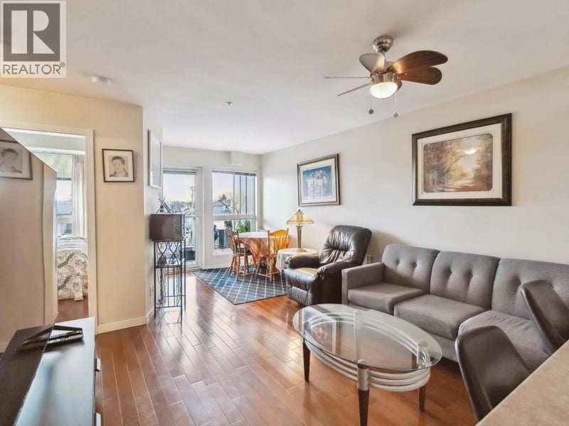 #416 2891 HASTINGS Street, Vancouver, British Columbia, V5K5J8, Vancouver, British Columbia — photo 1 of 5