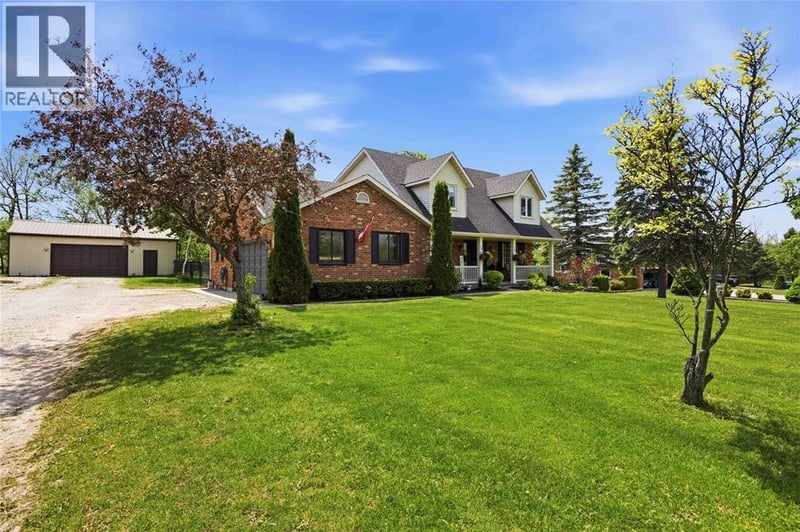 167 MOORE Line, Moore Township, Ontario, N0N1M0, Moore Township, Ontario — photo 1 of 5