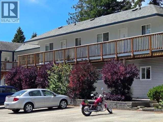 108-5680 ORTONA AVE, Powell River, British Columbia, V8A5S5, Powell River, British Columbia — photo 1 of 5