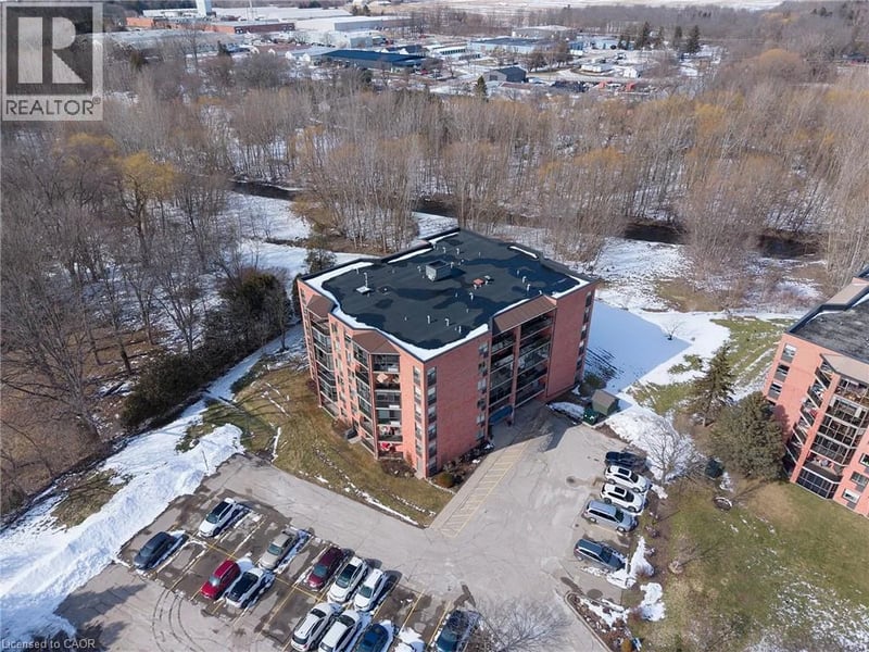 #301 17 MILL POND Court, Simcoe, Ontario, N3Y5H9, Simcoe, Ontario — photo 1 of 5