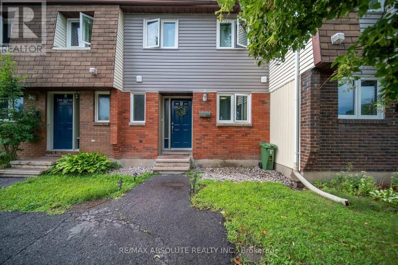 #25 1299 Cedarcroft Crescent, Ottawa, Ontario, K1B5G9, Ottawa, Ontario — photo 1 of 5