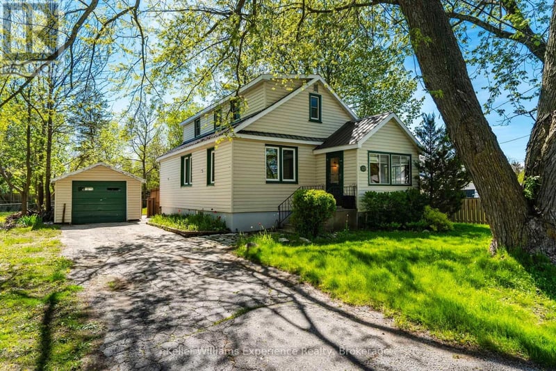 239 Oak Street, Clearview (Stayner), Ontario, L0M1S0, Clearview (Stayner), Ontario — photo 1 of 5