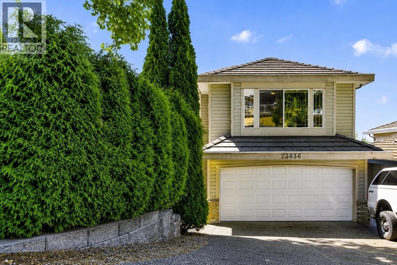 23836 ZERON Avenue, Maple Ridge, British Columbia, V2W1E3, Maple Ridge, British Columbia — photo 1 of 5