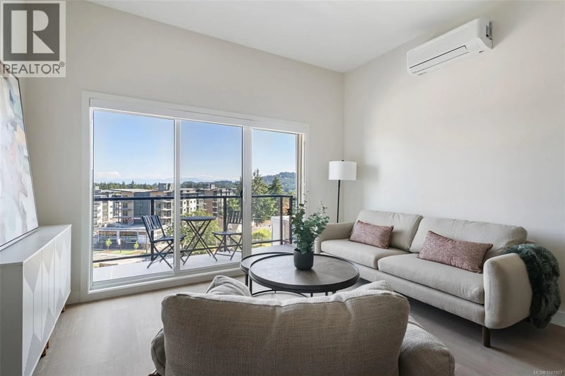 #206 777 Station Avenue, Langford, British Columbia, V9B7K5, Langford, British Columbia — photo 1 of 5