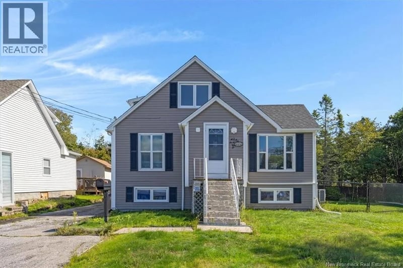 27-29 Hockey Street, Saint John, New Brunswick, E2J2M3, Saint John, New Brunswick — photo 1 of 5