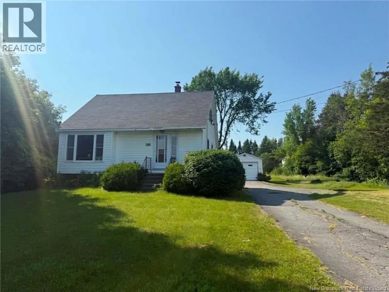 2393 King George Hwy, Miramichi, New Brunswick, E1V6W1, Miramichi, New Brunswick — photo 1 of 5
