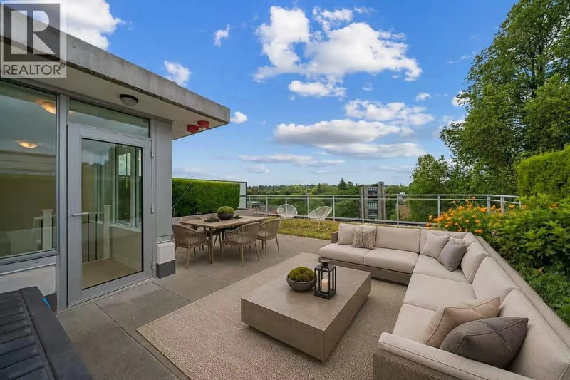 #704 2565 MAPLE Street, Vancouver, British Columbia, V7J0C8, Vancouver, British Columbia — photo 1 of 5