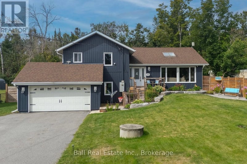118 Echo Bay Road East, Kawartha Lakes (Bobcaygeon), Ontario, K0M1A0, Kawartha Lakes (Bobcaygeon), Ontario — photo 1 of 5