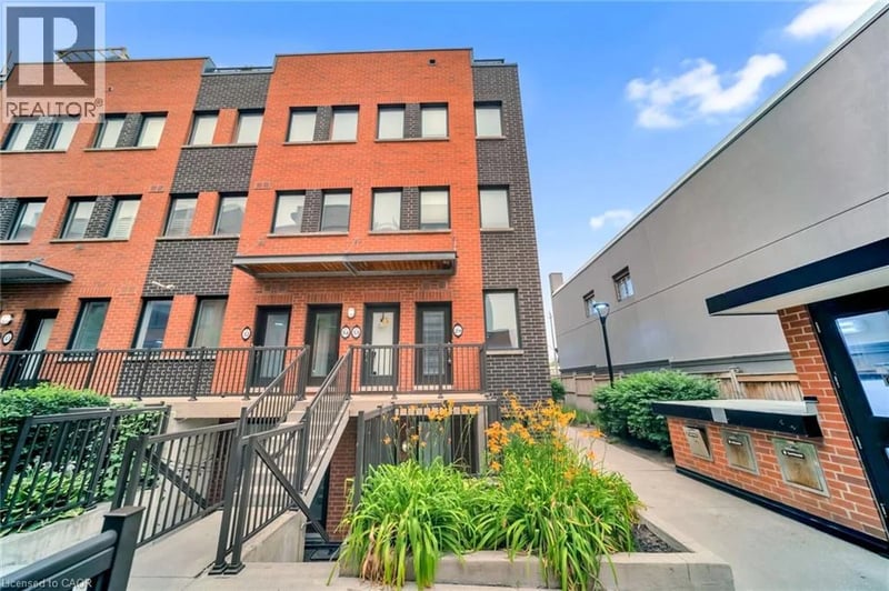 #29 869 WILSON Avenue, Toronto, Ontario, M3K0A4, Toronto, Ontario — photo 1 of 5